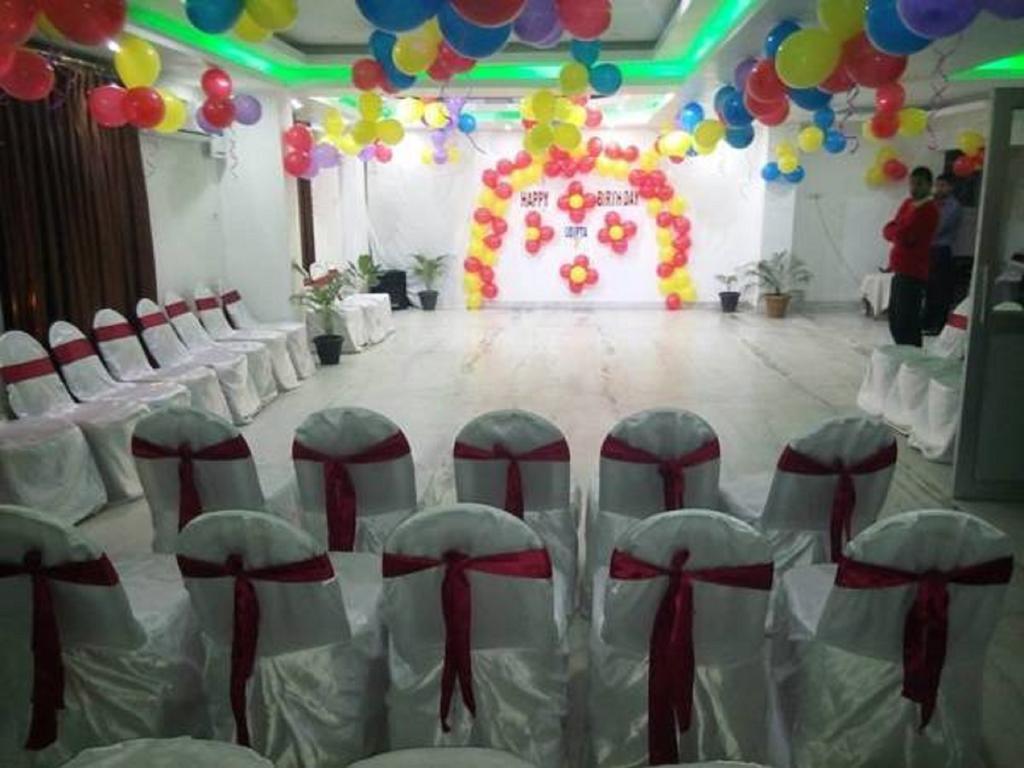 Hotel Sun View Dispur Bagian luar foto