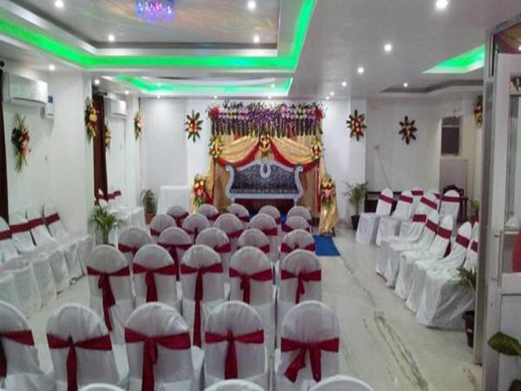 Hotel Sun View Dispur Bagian luar foto